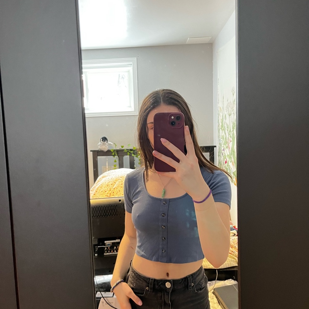 Shirt - Picture 2 of 3